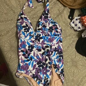 Land’s End size 14 one piece bathing suit purple blue black flowers